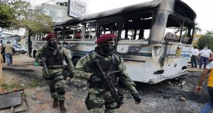 سريلانكا تفرض حالة الطوارئ عقب احتجاجات عنيفة على أسوأ أزمة اقتصادية