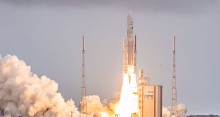 بلو أوريغين تطلق صاروخها "نيو شيبرد" الرابع بنجاح وينقل 6 أشخاص للفضاء