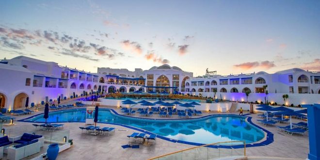 افتتاح منتجعين سياحيين بمدينة شرم الشيخ واستعدادات كبيرة لمؤتمر المناخ