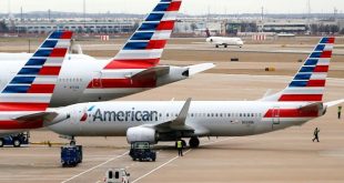 أميريكان إيرلاينز للطيران تتوقع انخفاض الإيرادات 62٪ مقارنة بعام 2019