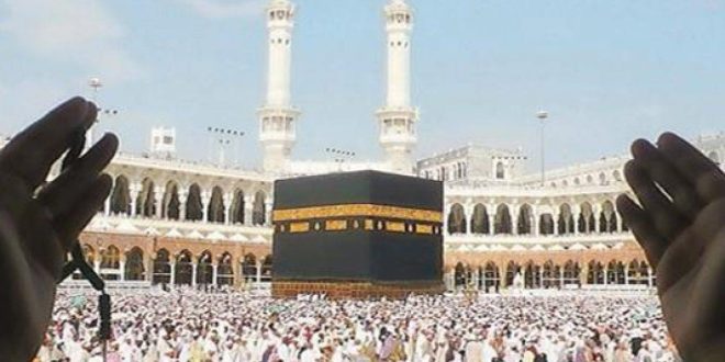 الخطيب يلتقي منظمي رحلات السياحة للسعودية ويكشف عن تهيئة استراتيجية العمرة