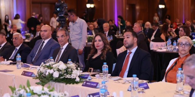 وزير الاتصالات يفتتح الدورة الرابعة لمستقبل صناعة مراكز البيانات العملاقة