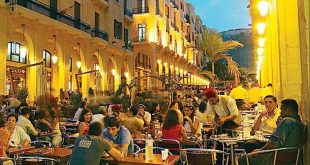 عائدات السياحة اللبنانية يمكن أن تحدث الفارق في أزمة فائض الليرة بالأسواق