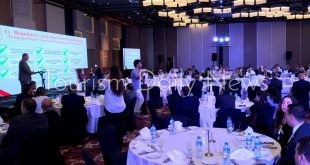 خلال الاحتفال