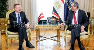 طلعت يبحث مع وزير خارجية لاتفيا الاستثمار بالاتصالات وتكنولوجيا المعلومات