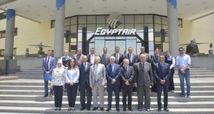 بروتوكول للتعاون بين مصر للطيران وجامعة أكتوبر للعلوم الحديثة والآداب