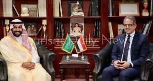 ترميم الآثار وتطوير المواقع الأثرية والمتاحف محور نقاش العناني والأمير بدر