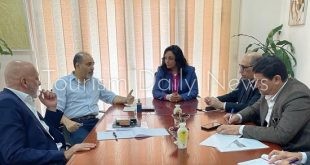 زيادة حركة السياحة من الهند محور مناقشات بين غادة شلبي وسفير مصر بنيودلهي