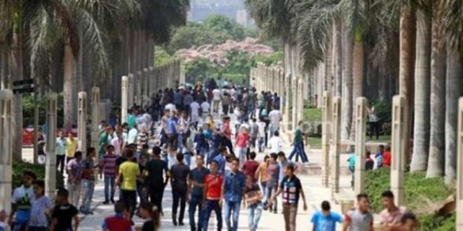 توافد أعداد كبيرة من الزائرين على حديقة الأزهر فى أول أيام عيد الأضحى