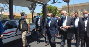 شعراوى يتفقد مواقف المريوطية والجيزة للمتابعة الإلتزام بالتعريفة الجديدة