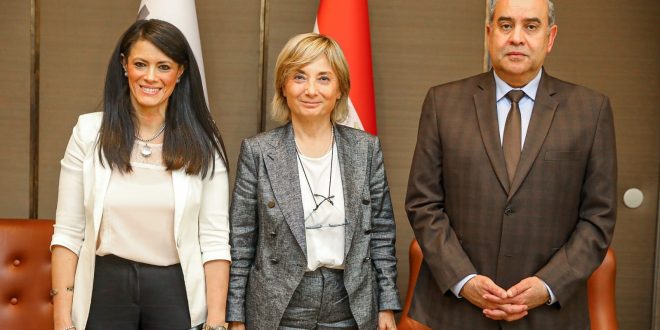 منار والمشاط يبحثان التعاون مع نائب رئيس بنك الاستثمار الأوروبي