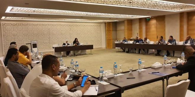 غادة شلبي تبحث مشاكل مستثمري الأقصر