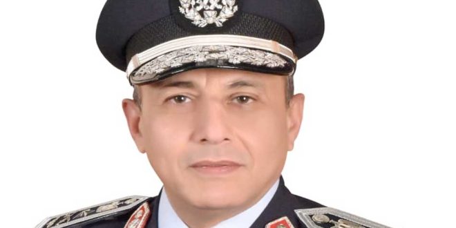 محمد عباس حلمي وزير الطيران