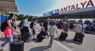 الألمان يزيحون الروس من المقدمة .. أنطاليا تستقبل 8 ملايين سائح في 7 شهور