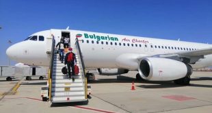 80 رحلة طيران تصل الغردقة ومرسى علم على متنها 12 ألف سائح اليوم