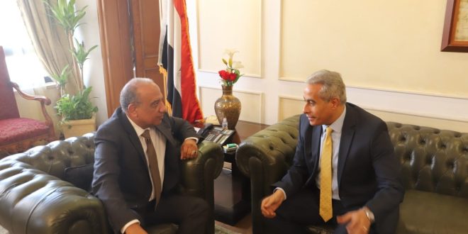 قطاع الأعمال والقوى العاملة يكشفان ملفات المشتركة لتنمية الموارد البشرية