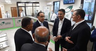 رئيس الوزراء يتفقد مكتب بريد سيدي عبد الرحمن