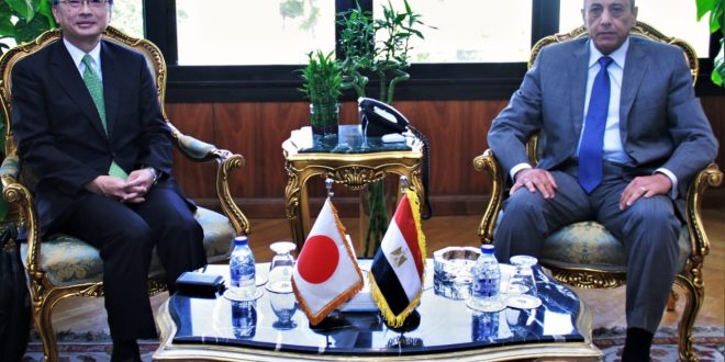 مصر توسع الشراكة مع اليابان وفرنسا وبريطانيا في النقل الجوي