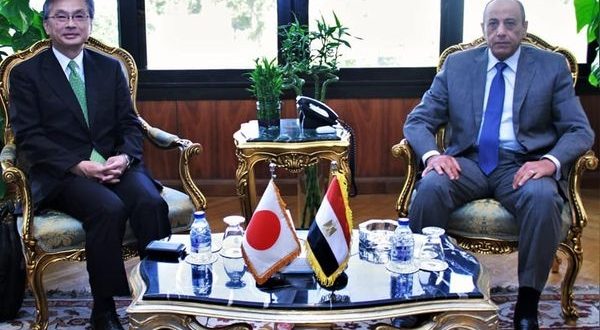 مصر واليابان يبحثان التحويل المطارات لصديقة البيئة واستخدام الطاقة النظيفة
