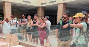 معابد الكرنك والاقصر تشهد إقبالاً سياحياً مع تراجع درجات الحرارة