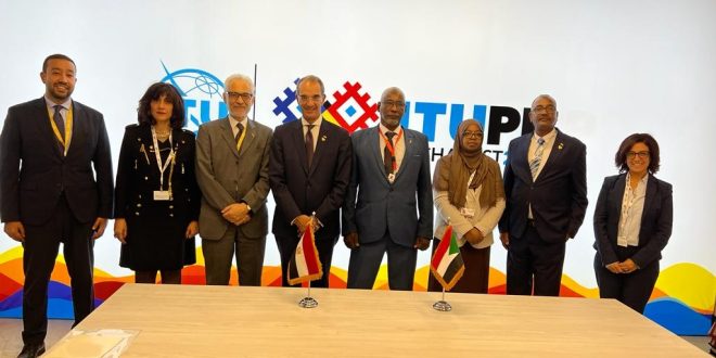 عمرو طلعت يبحث تعاون اتصالاتي مع السعودية والسودان والهند وماليزيا