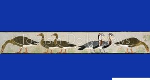 أوز ميدوم قطعة جدارية تمثل جزءًا من جدار مقبرة الأمير نفرماعت وزوجته إتيت