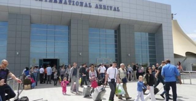 مطار الغردقة