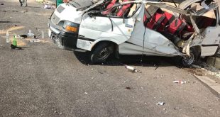 اصابة 14 مواطنًا في انقلاب سيارة ميكروباص بطريق أسوان الصحراوي الغربي