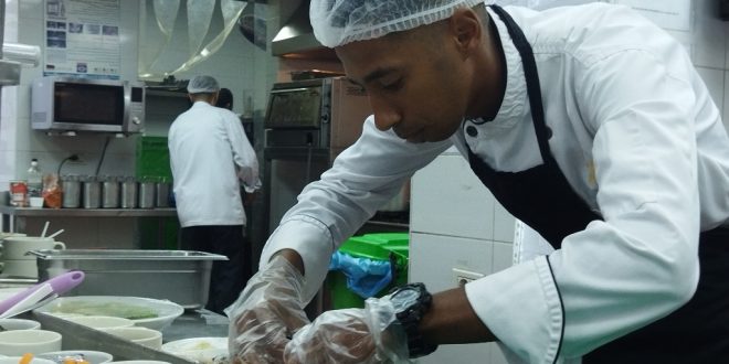 النقابة العامة للسياحيين تنظم مهرجان للتذوق بأحد الفنادق الكبرى ببورسعيد