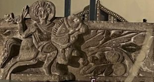 وزارة السياحة تكشف عن القطع الأثرية الفائزة خلال شهر أكتوبر بالمتاحف