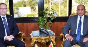 وزير الطيران يلتقي سفير جمهورية التشيك لتعزيز سبل التعاون بين البلدين
