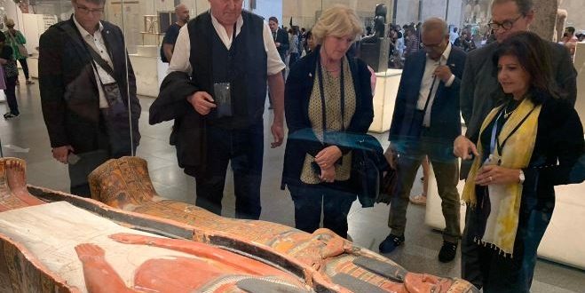 وفد من البرلمان الألماني يزور المتحف القومي للحضارة المصرية