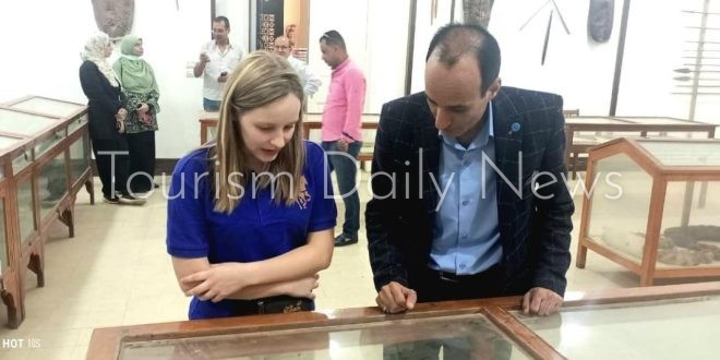 باحثة المانية تزور فرع هيئة تنشيط السياحة بأسيوط