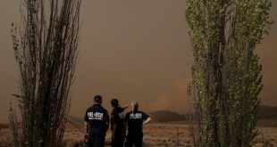 السلطات الأسترالية تعلن حالة التأهب القصوى لمواحهة الطقس السيئ