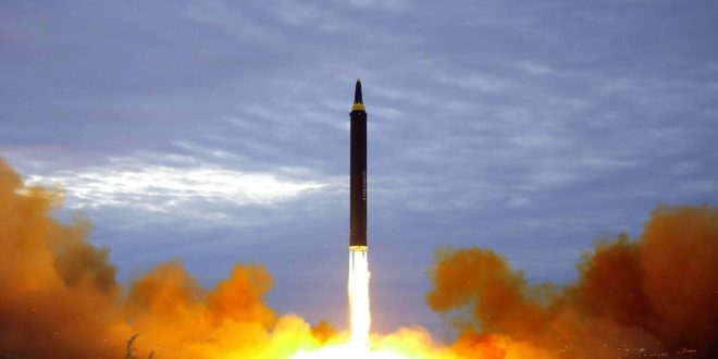 حركة السفر مهددة بالإنهيار .. صاروخ كورى فوق اليابان هل بداية حرب عالمية ؟