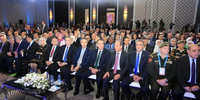 افتتاح المنتدى العالمي للسياحة العلاجية والسفر الصحي بحضور 750 من 51 دولة