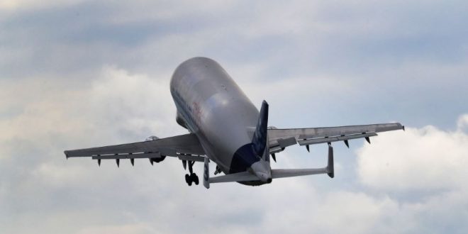 إياتا : زيادة الإنفاق على السفر والعطلات وتراجع الطلب على الشحن الجوي