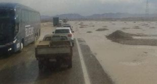 إدارة الأزمات بالبحر الأحمر تحذر من سيول وأمطار على طريق سفاجا - الغردقة