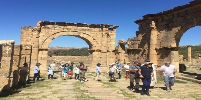 الجزائر يكشف عن 7 مسارات سياحية بولاية بسكرة لتنشيط السياحة الصحراوية