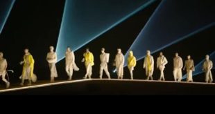 منطقة أهرامات الجيزة تشهد حفل أزياء ديور العالمية