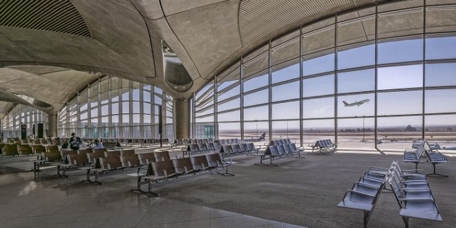 مطار الملكة علياء