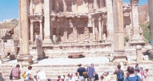 الأردن : توقعات بانتعاش حركة السياحة خلال فترة “الأعياد” ورأس السنة