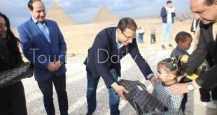 أوراسكوم بيراميدز تنظيم رحلات توعوية للأطفال الأيتام وذوي الهمم للأهرام