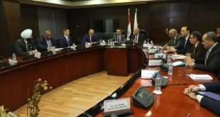 كامل الوزير يبحث مع وزير النقل الكندي لانشاء خط سكة حديد بطول 1000كم