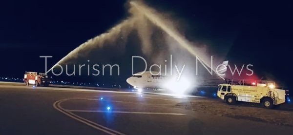 مطار طابا يستقبل أولي رحلات "smart wings” المجرية علي متنها 189 راكبا