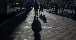 الاقتصاد العالمي يواجه أسوأ أعوامه منذ 3 عقود .. وصدمات الطاقة مستمرة