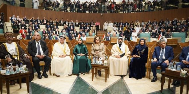 وزيرة التخطيط تشارك بحفل إعلان الفائزين في جائزة التميز الحكومي العربي