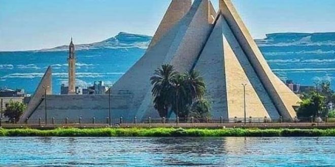 نقل القطع الاثرية للمبنى الرئيسي لمتحف أخناتون بالمنيا تمهيدا لافتتاحه