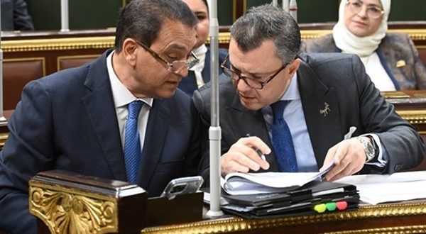 النواب يوافق على السماح للغرف السياحية بتأسيس شركات