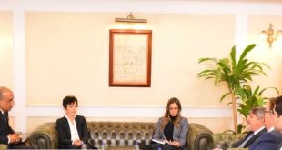 وزير قطاع الأعمال يبحث مع "TRS" الشراكة في مجال إعادة تدوير الإطارات